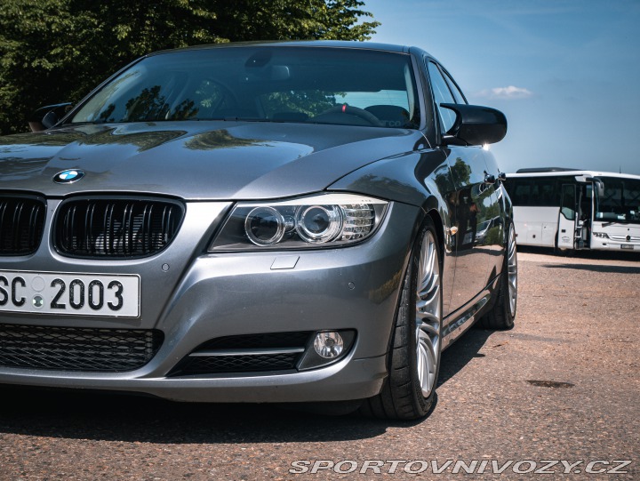 BMW 3 E90 335i 2008