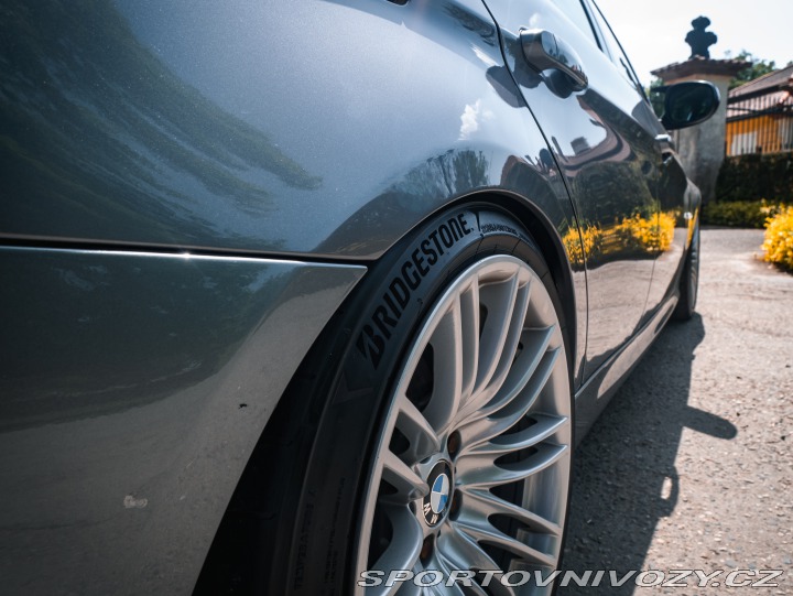 BMW 3 E90 335i 2008