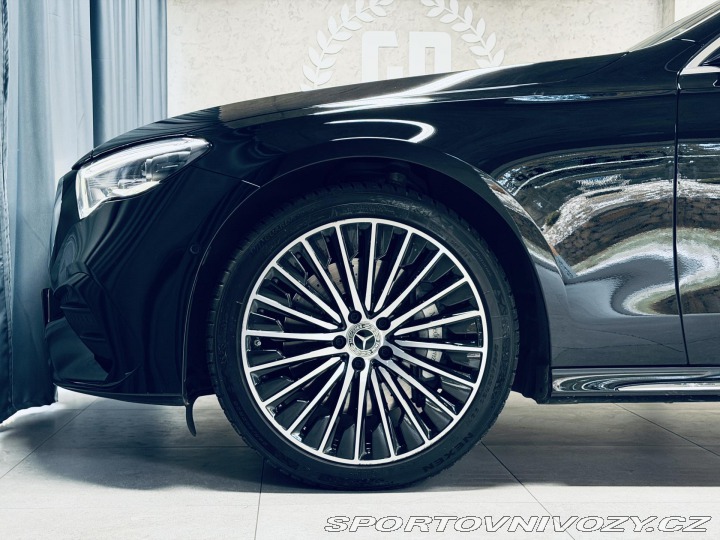 Mercedes-Benz E AMG*4M*AIR*ZÁR*NEZ.TOP*NA 2024