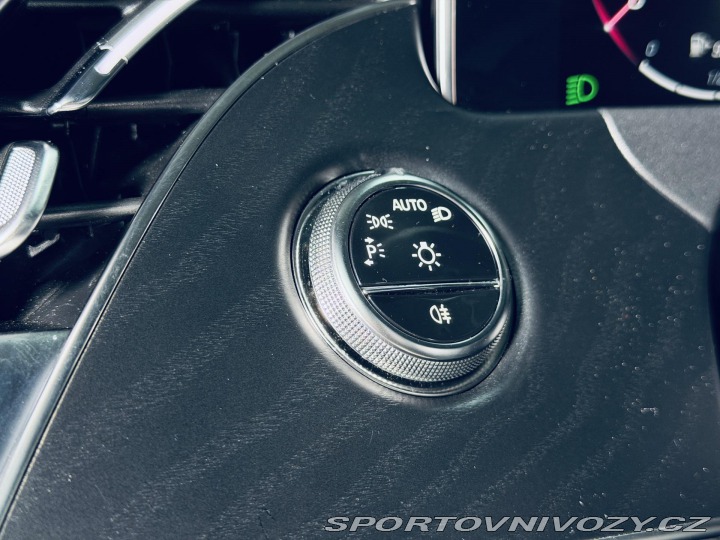Mercedes-Benz E AMG*4M*AIR*ZÁR*NEZ.TOP*NA 2024