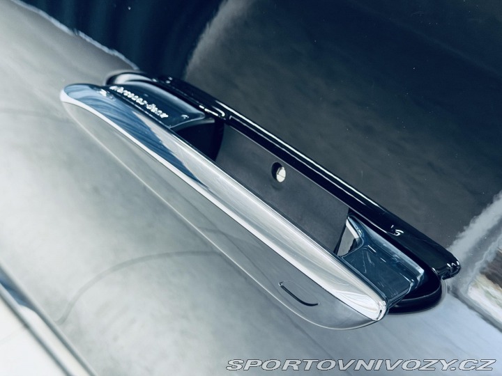 Mercedes-Benz E AMG*4M*AIR*ZÁR*NEZ.TOP*NA 2024