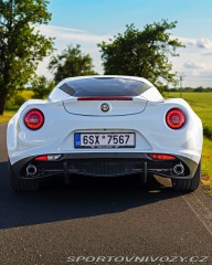 Alfa Romeo 4C  2016