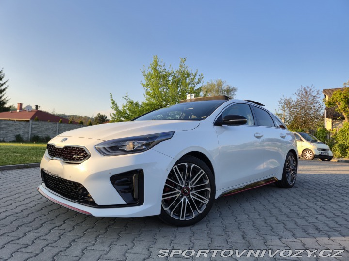 Kia ProCeed GT 2019