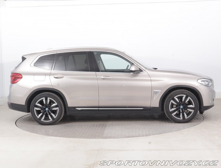 BMW iX3 80 kWh 2022