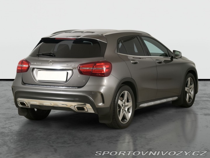 Mercedes-Benz Ostatní modely GLA AMG line GLA 220 4MATIC 2018