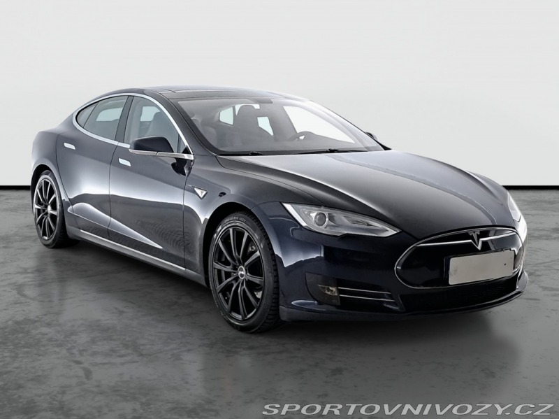 Tesla Model S P85+