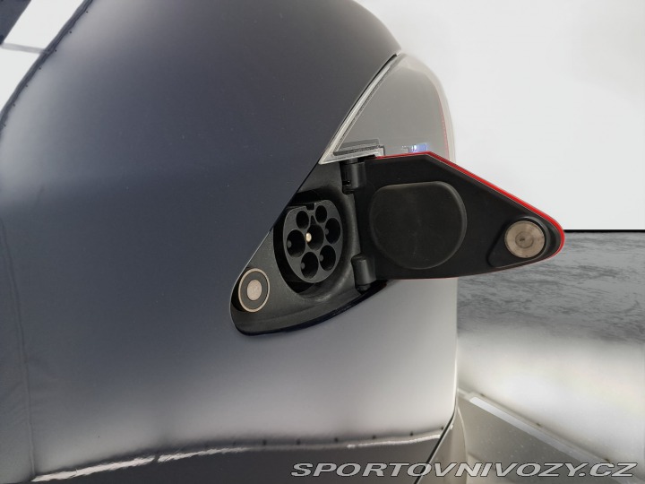 Tesla Model S P85+ 2014