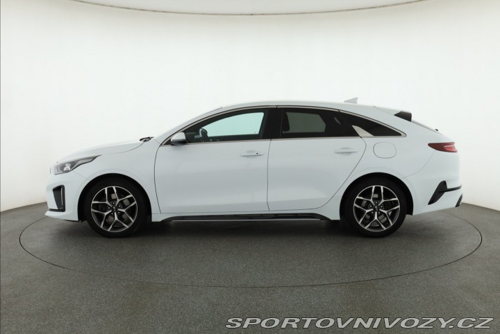 Kia ProCeed GT-Line 1.4 T-GDI 2021