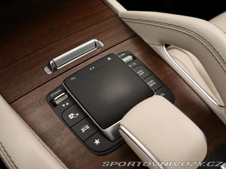 Mercedes-Benz Ostatní modely GLS  GLS 580 4MATIC 2021