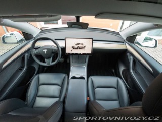 Tesla Model Y Standard Plus RWD 220kW S 2023