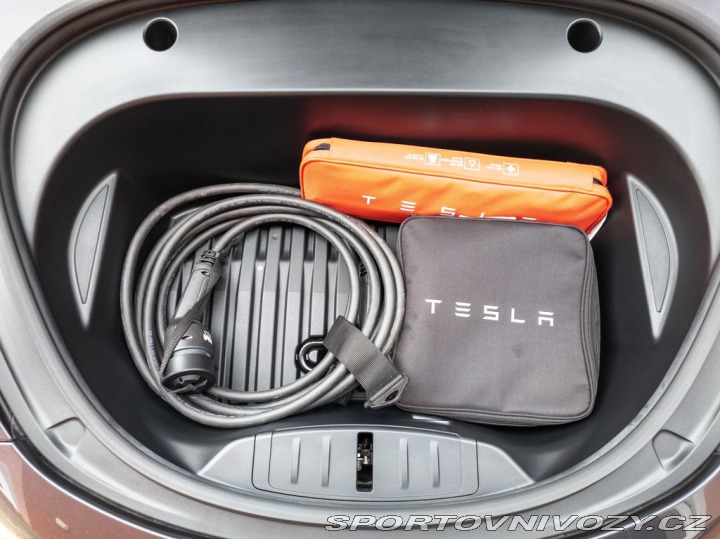 Tesla Model 3 Long Range Dual Motor 366 2022