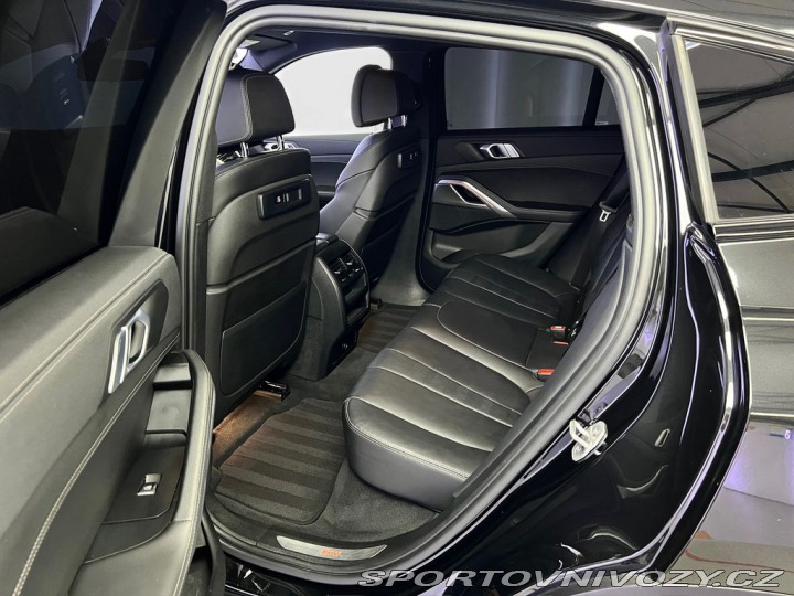BMW X6 40d xDrive M-SPORT, LED, 2021