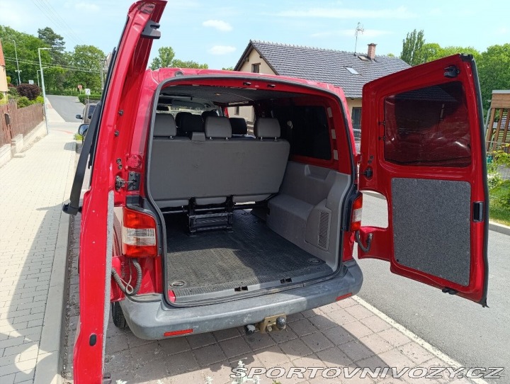 Volkswagen Ostatní modely Transporter 2,0   T5.1 LONG 2.0TDI 10 2010
