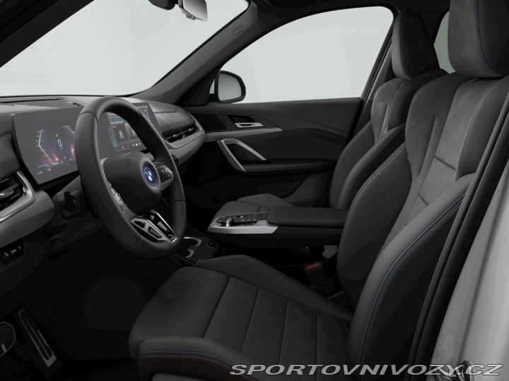 BMW iX1 xDrive30 2025