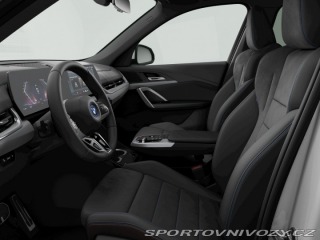 BMW iX1 xDrive30 2025