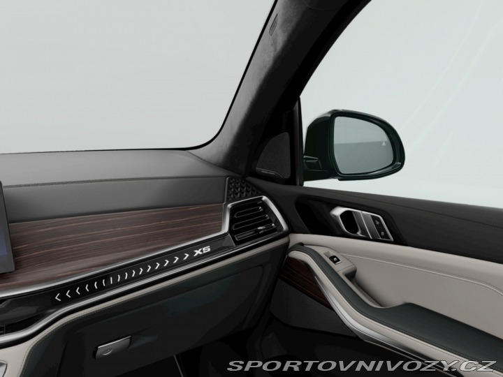 BMW X5 xDrive50e 2025