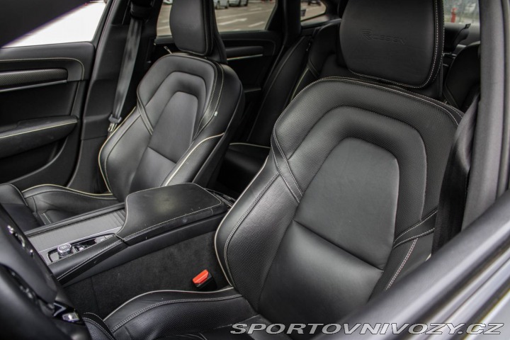 Volvo S90 D5 R-Design AWD AT 173kW 2020