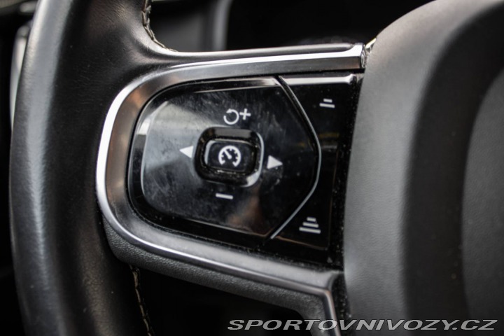 Volvo S90 D5 R-Design AWD AT 173kW 2020