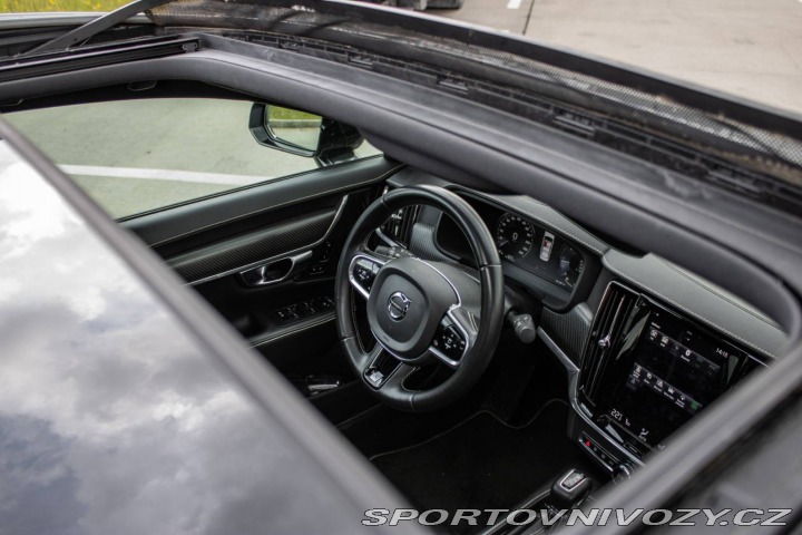 Volvo S90 D5 R-Design AWD AT 173kW 2020
