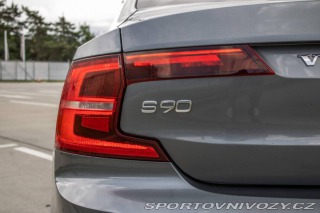 Volvo S90 D5 R-Design AWD AT 173kW 2020