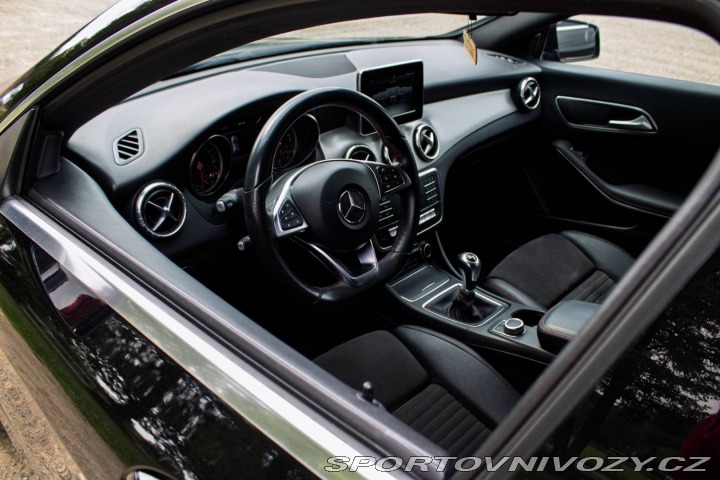 Mercedes-Benz CLA Kupé  115kW MT6 / NA SPLÁ 2017