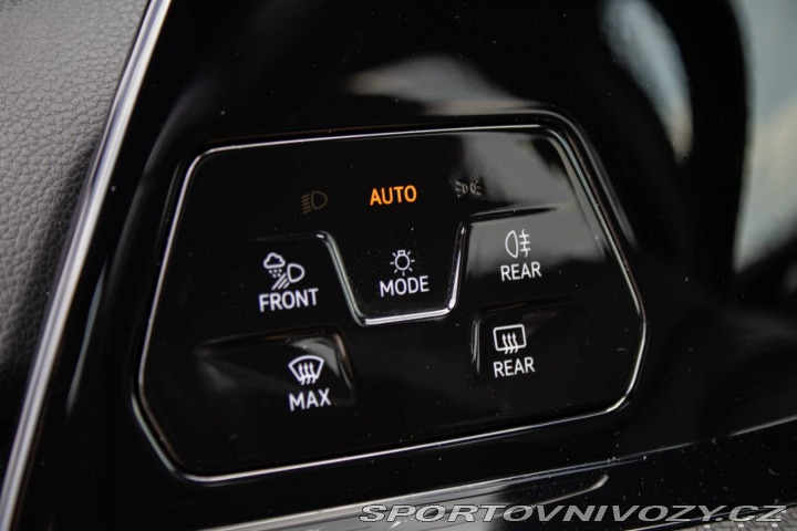 Volkswagen Golf Variant  8 Rline 2,0, 202 2022