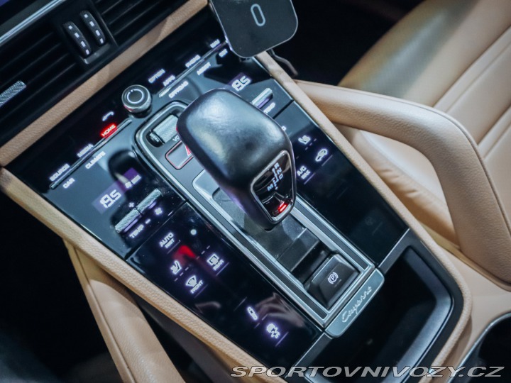 Porsche Cayenne Coupé Platinum 2022