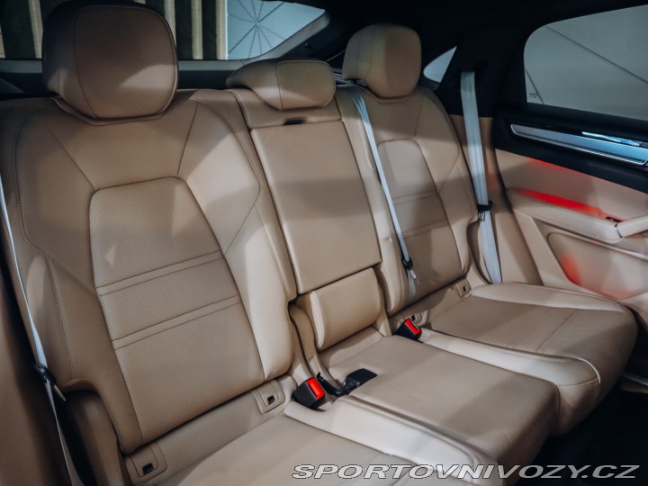 Porsche Cayenne Coupé Platinum 2022