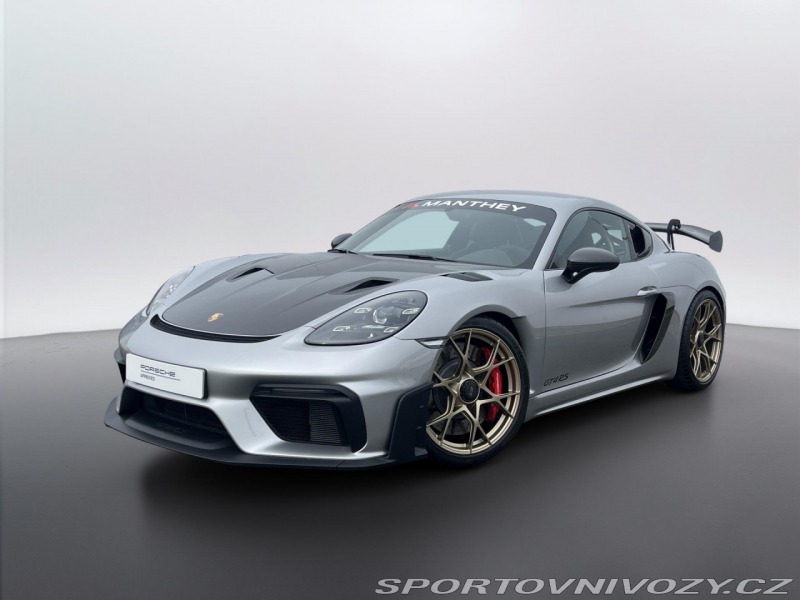 Porsche Cayman GT4 RS