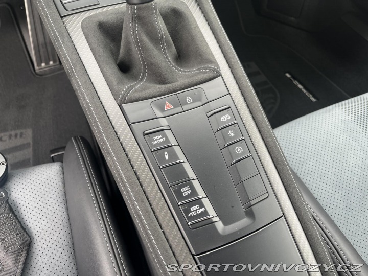 Porsche Cayman GT4 RS 2024