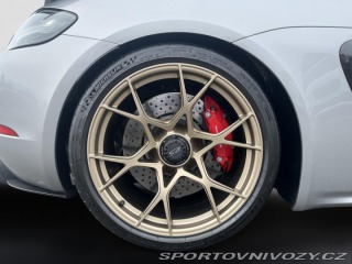 Porsche Cayman GT4 RS 2024