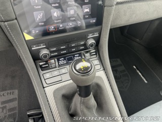Porsche Cayman GT4 RS 2024