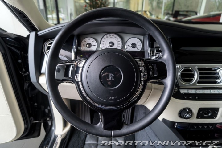 Rolls Royce Ghost  2011
