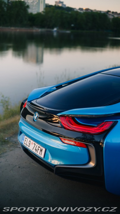 BMW i8 2014