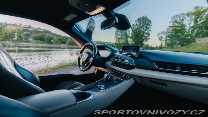 BMW i8 2014