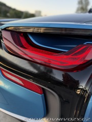 BMW i8  1800