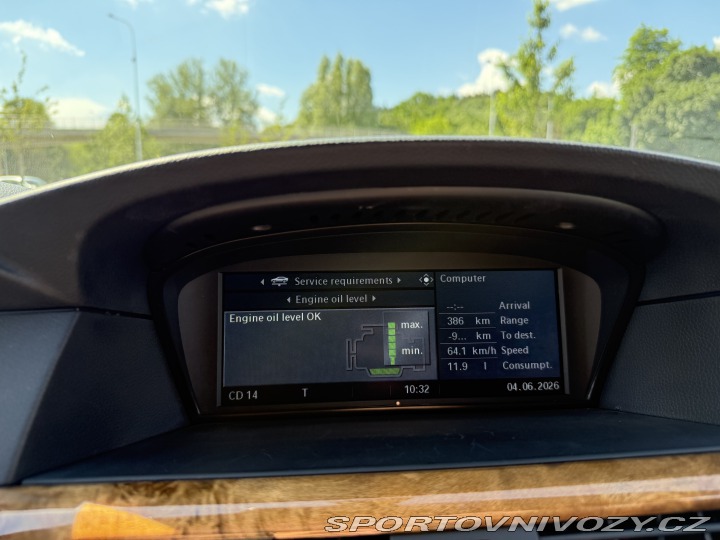 BMW 5 540i V8 JEDINEČNÝ STAV 2008