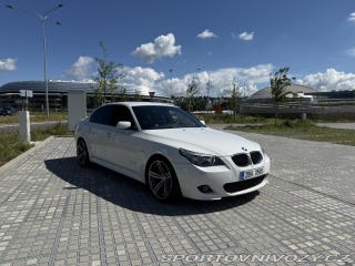 BMW 5 540i V8 JEDINEČNÝ STAV 2008