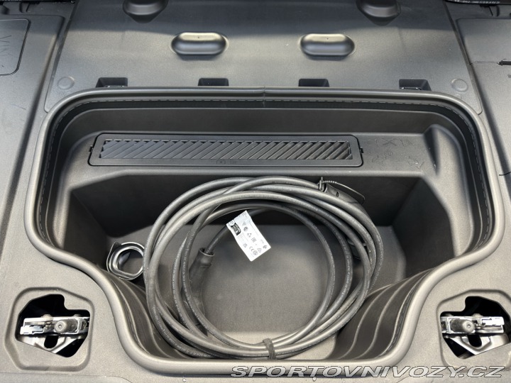 Audi A6 Sportback e-tron S-line q 2025