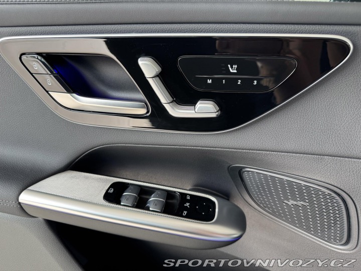 Mercedes-Benz Ostatní modely GLC 300d 4MATIC*AMG*REZERVACE 2025