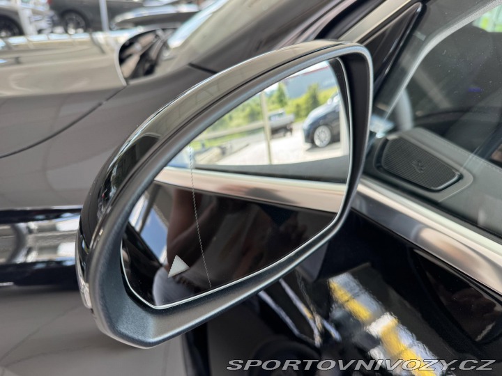 Mercedes-Benz Ostatní modely GLC 300d 4MATIC*AMG*REZERVACE 2025