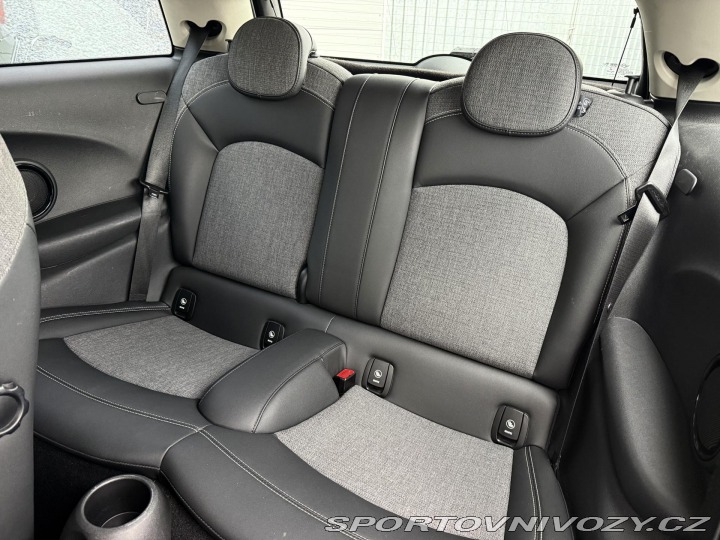 Mini Cooper 1,5i 100kW Alu/Navi REZER 2014