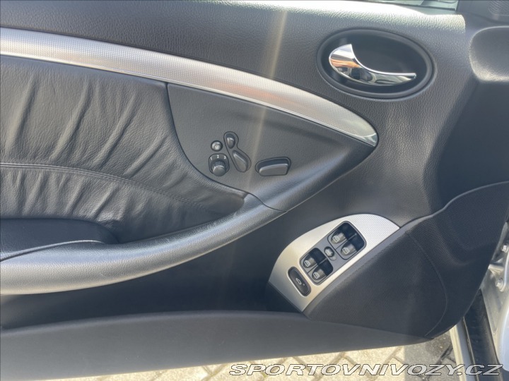 Mercedes-Benz CLK 3,0 i V6 170kw Ambiente T 2005