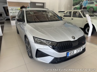 Škoda Octavia RS  2025
