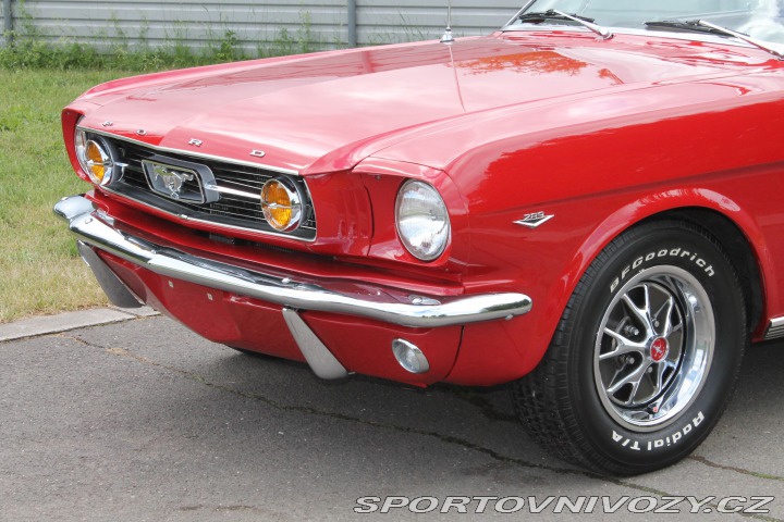 Ford Mustang Fastback 289 V8 renovace 1966