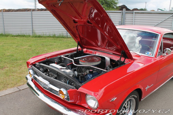 Ford Mustang Fastback 289 V8 renovace 1966