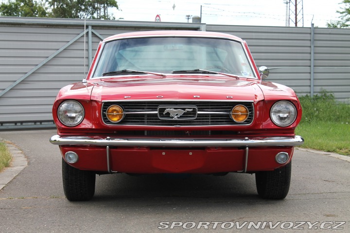 Ford Mustang Fastback 289 V8 renovace 1966