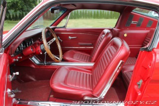 Ford Mustang Fastback 289 V8 renovace 1966