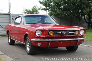 Ford Mustang Fastback 289 V8 renovace 1966