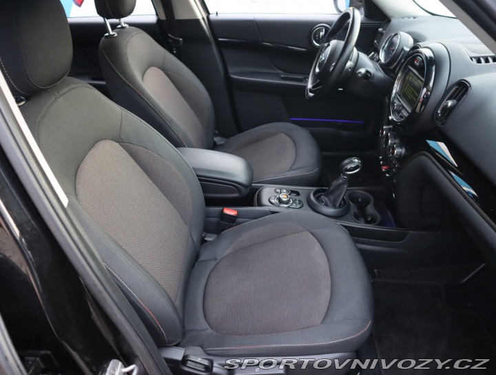 Mini Countryman One 2018